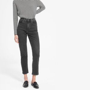 Everlane Cheeky Straight Jean
